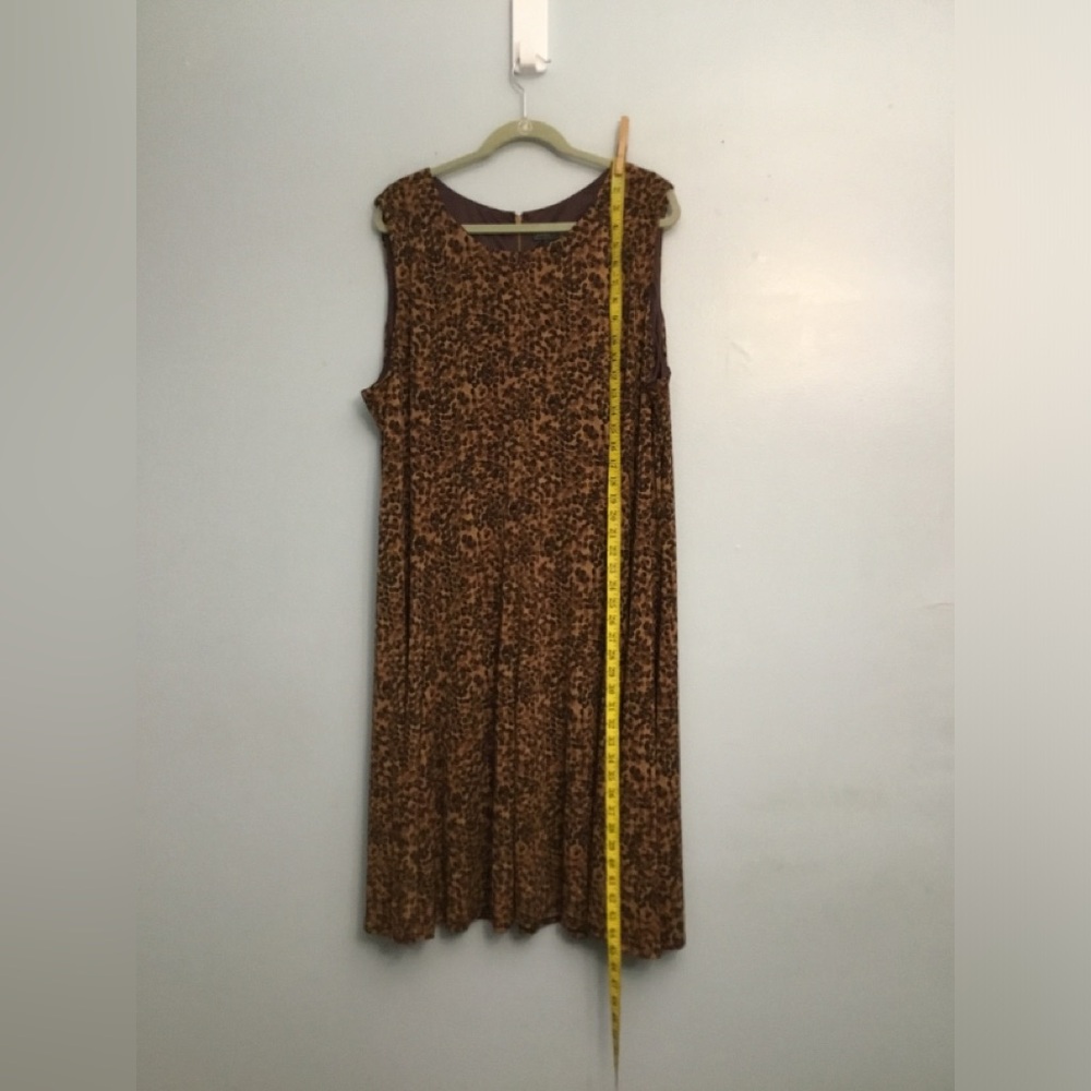 Jessica Howard Brown Animal Print Midi Dress